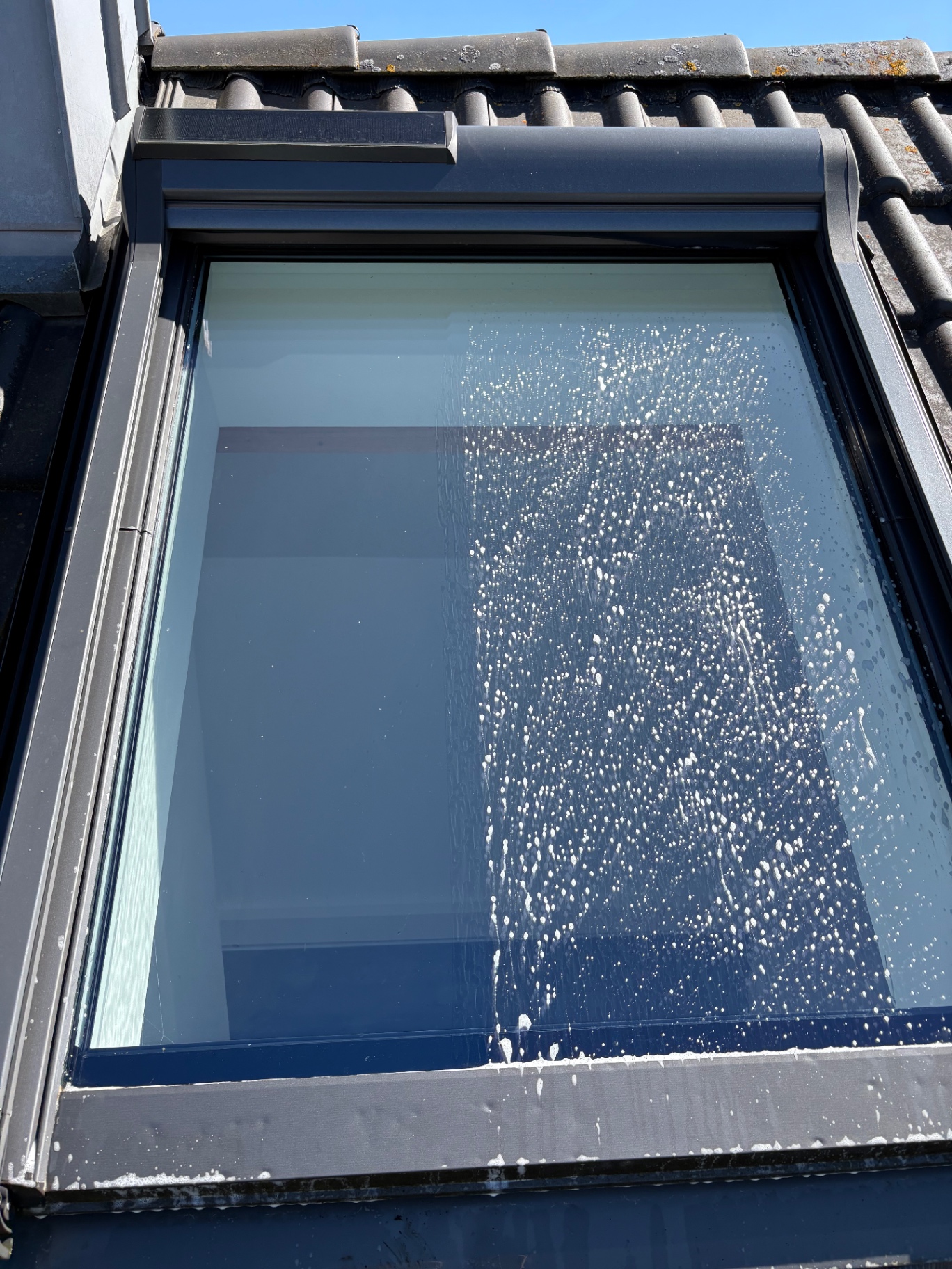 Fensterreinigung · Dachfenster vorher